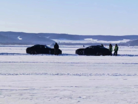 小米汽车雪地测试曝光，雷军亲自上阵